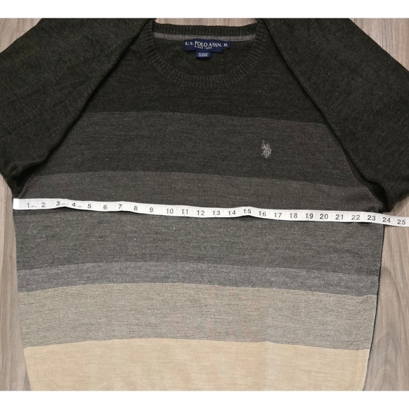 U.S. POLO ASSN XL Sweater - Picture 4 of 6
